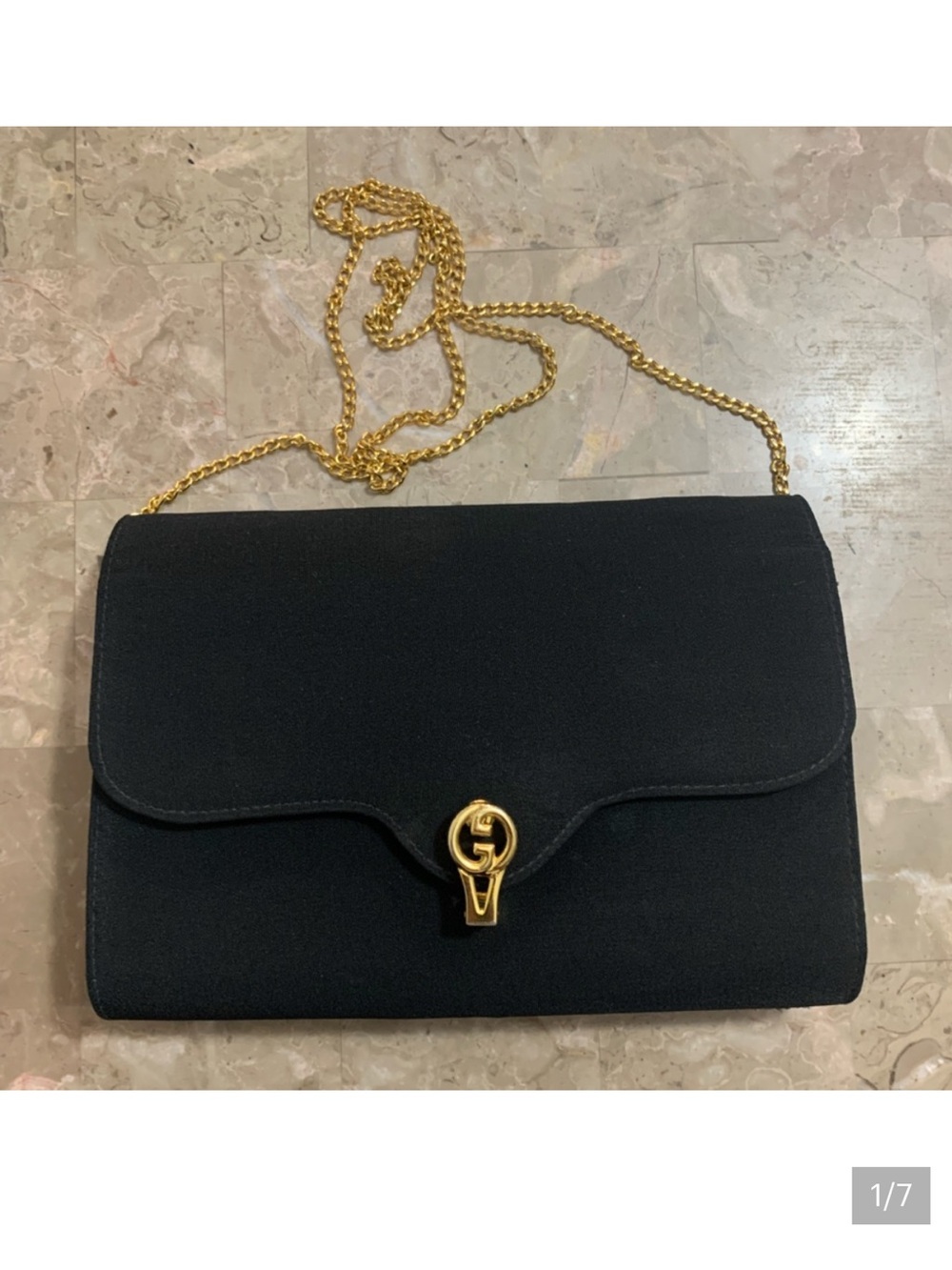 (36) GUCCI 70s Black